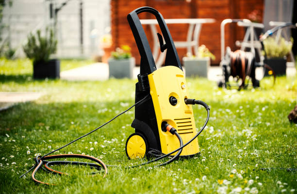 Best Animal Enclosure Cleaning  in Pulaski, NY